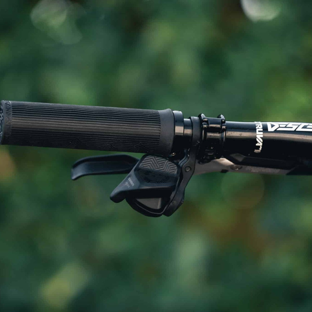 Mudança de velocidades esquerda SRAM POD AXS Rocker