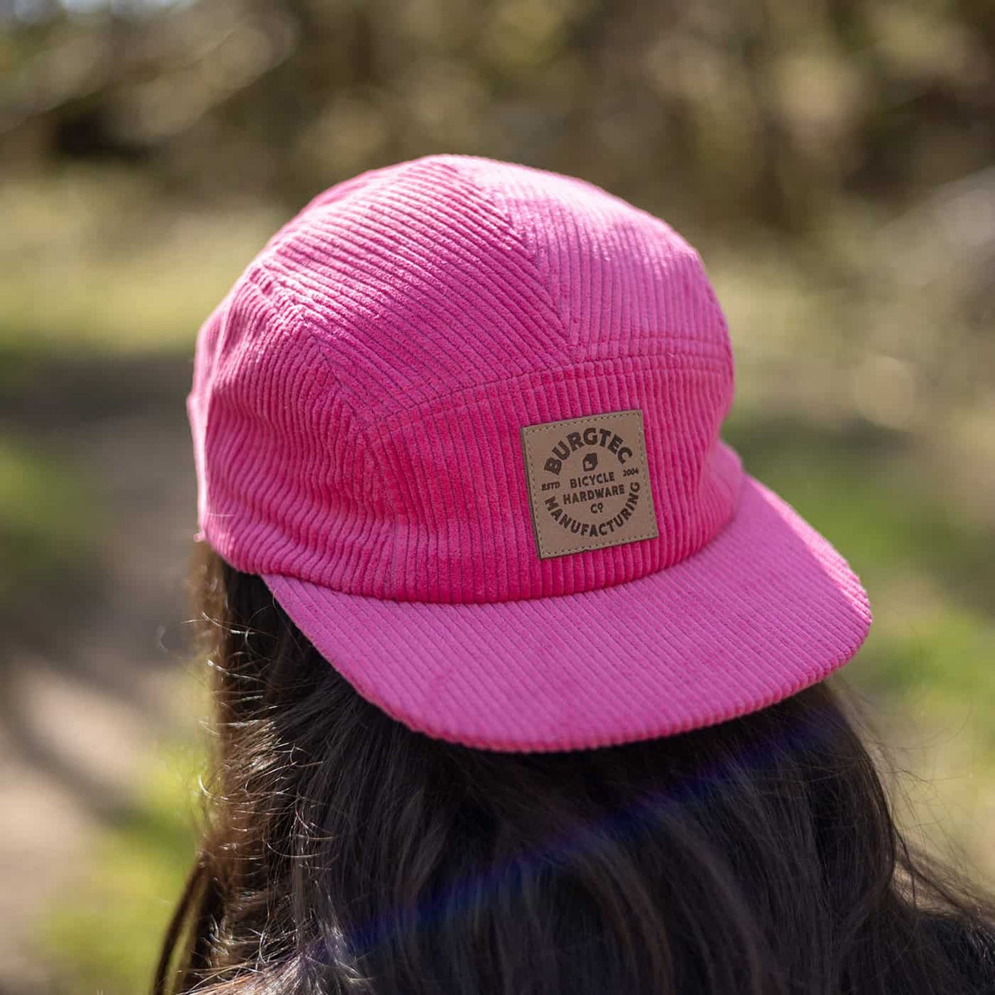 Boné BURGTEC BANDIT CORDUROY FIVE PANEL Rosa Barbie Tóxico