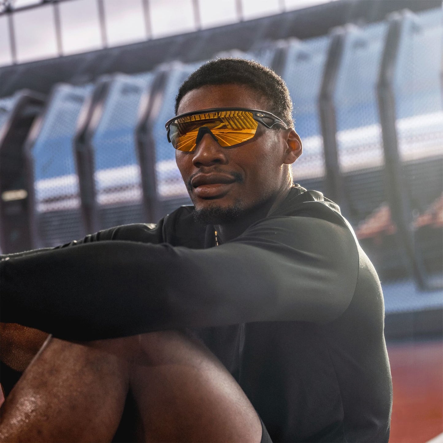 OAKLEY SPHAERA Carbono Mate 24K Polarizado - 0OO9403-0436