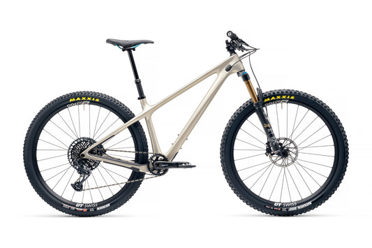 Kit T-SERIES YETI ARC 29" e kit de montagem FACTORY T2 Dom 2022