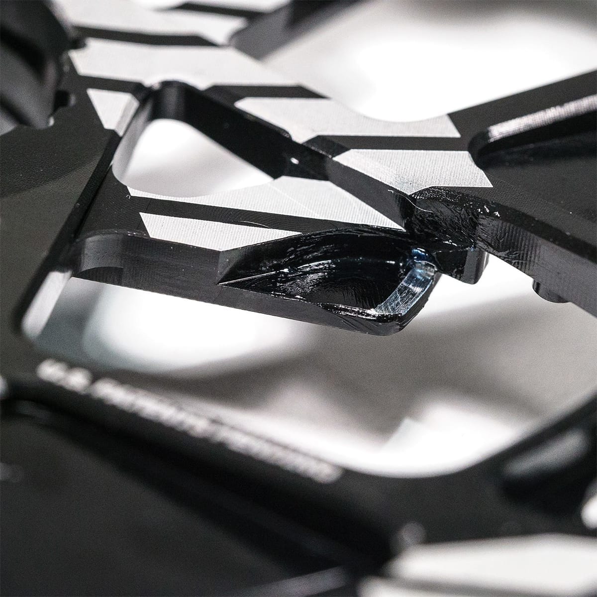 12V E-THIRTEEN TRS+ cassete