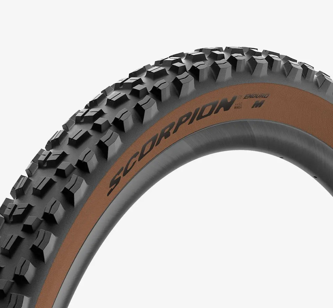 Pneu PIRELLI SCORPION ENDURO M CLASSIC 29x2.4 HardWall Tubeless Ready Castanho macio 4355100