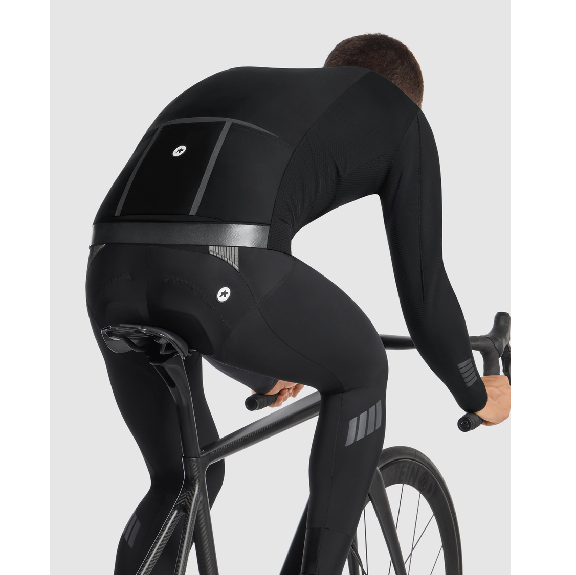 Casaco ASSOS MILLE GT EISENHERZ ULTRAZ WINTER S11 Preto
