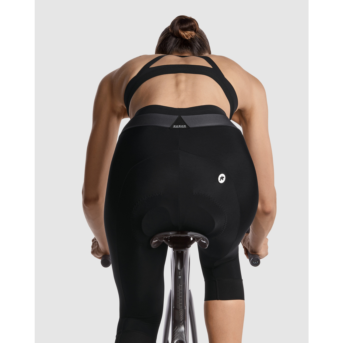 Calças 3/4 ASSOS UMA C2 para mulher Série preta