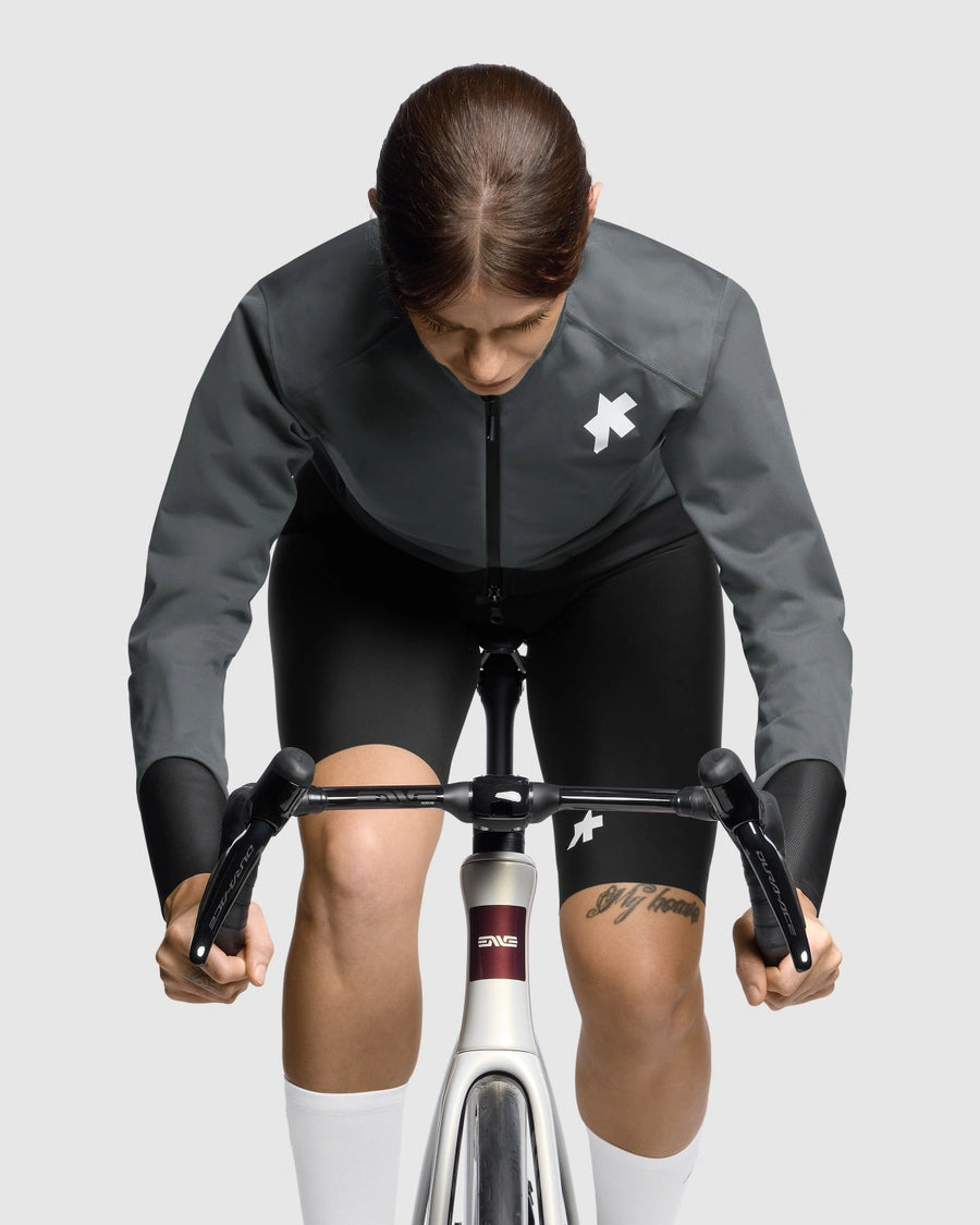 Casaco ASSOS EQUIPE R RAIN S11 Mulher Cinzento