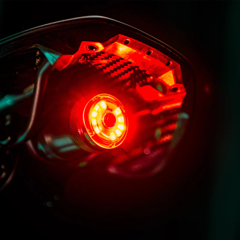 Iluminação da retaguarda LEZYNE SADDLE Ai ALERT 250