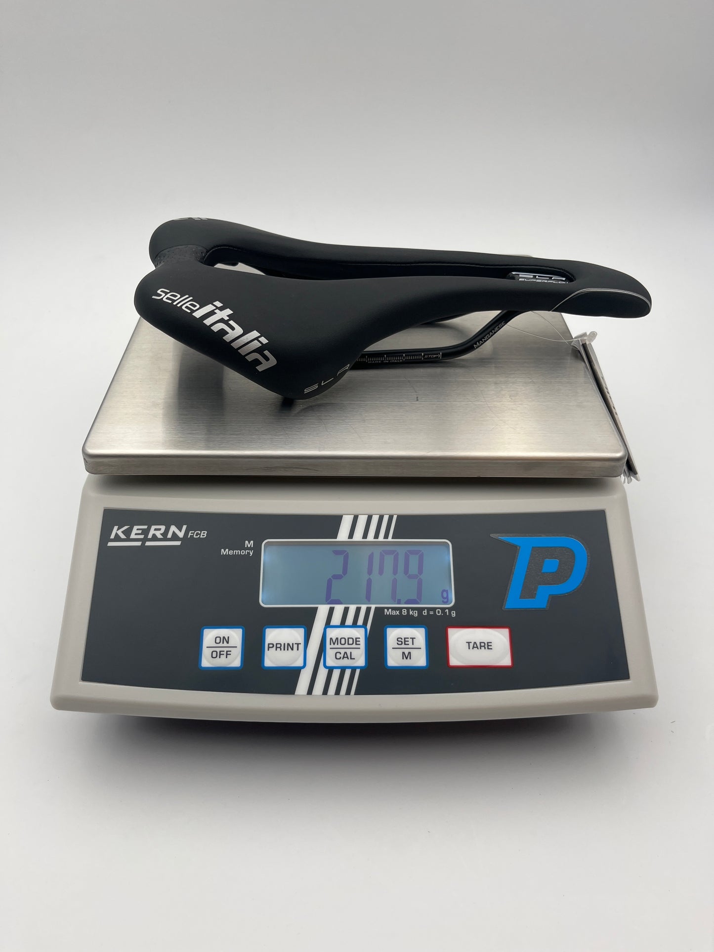 Selim SELLE ITALIA SLR TM SUPERFLOW S Carris Manganês Preto