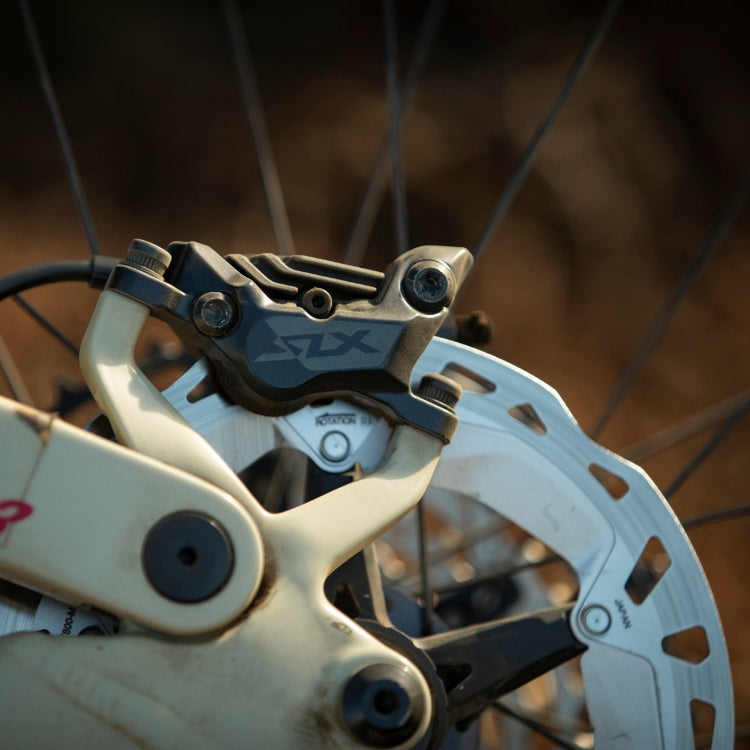 Pinça de travão de disco de 4 pistões SHIMANO SLX M7120