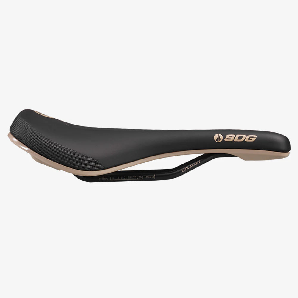 SDG BEL-AIR V3 MAX Rails Lux-Alloy Saddle Preto/Bege
