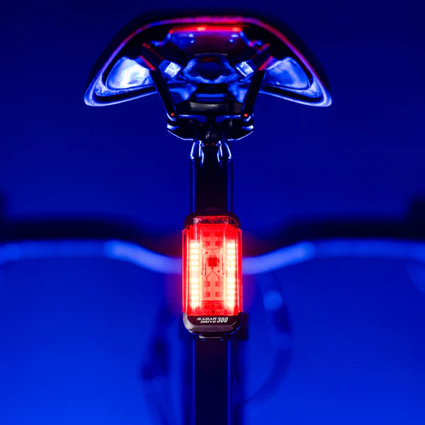 Iluminação traseira LEZYNE RADAR DRIVE