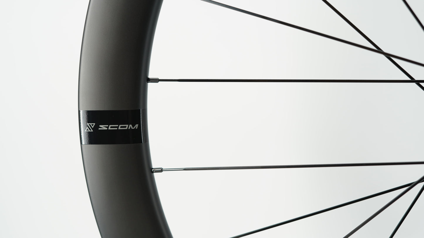 Par de rodas SCOM CORSA 60 Tubeless Ready (Center Lock)