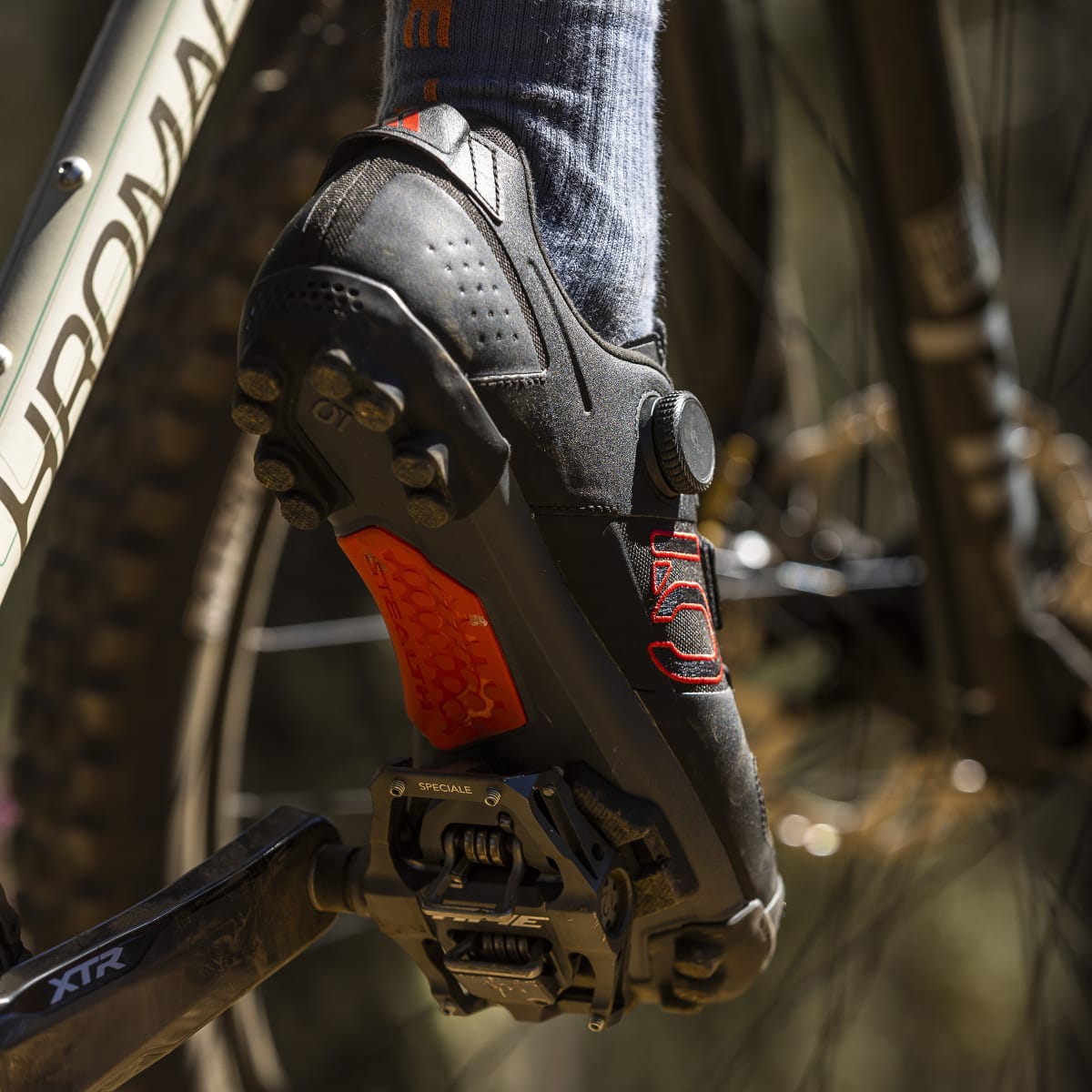 ADIDAS FIVE TEN KESTREL BOA Sapatos MTB Preto/Vermelho 2025