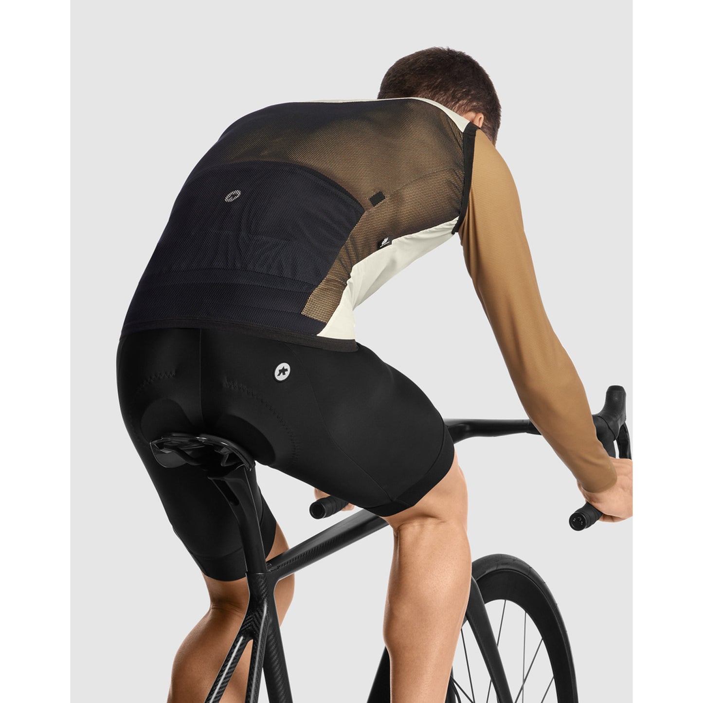Casaco sem mangas ASSOS MILLE GT Wind C2 Moon Sand