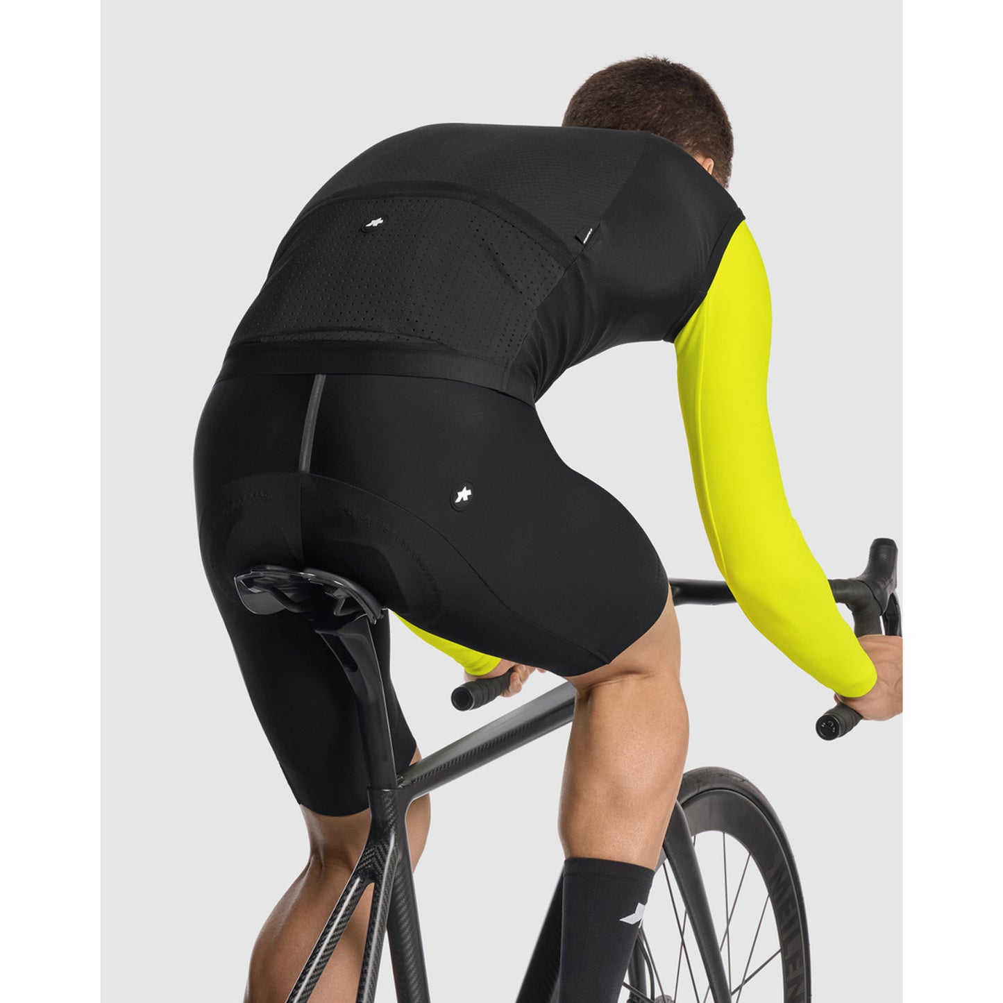 Casaco sem mangas ASSOS EQUIPE R S11 Black Series