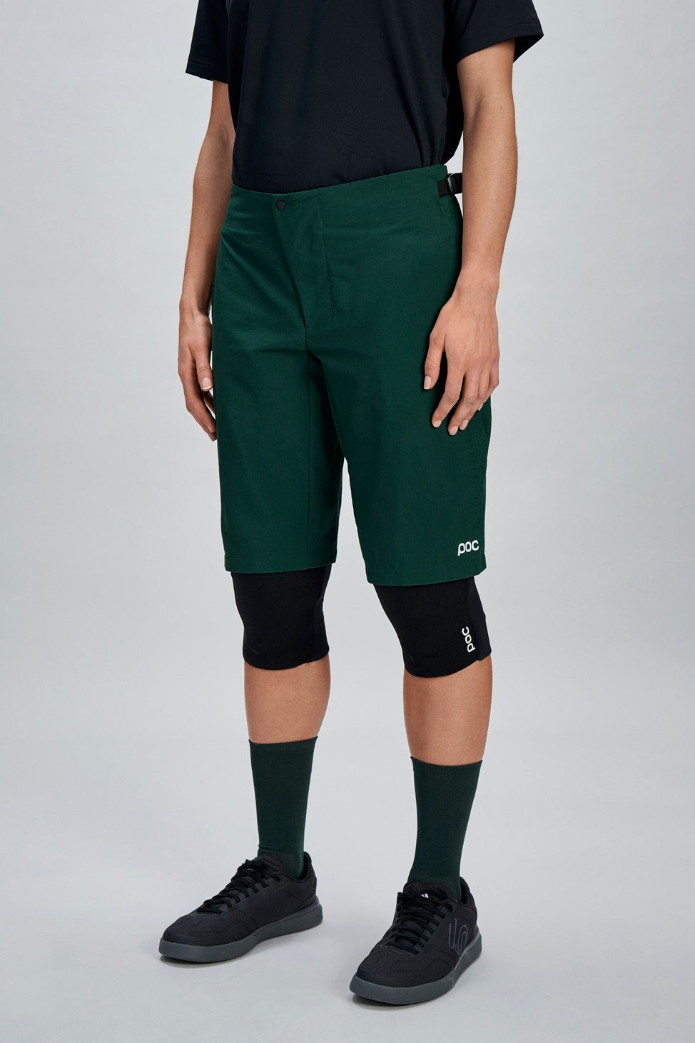 Calções POC MOTION AIR para mulher Cáqui