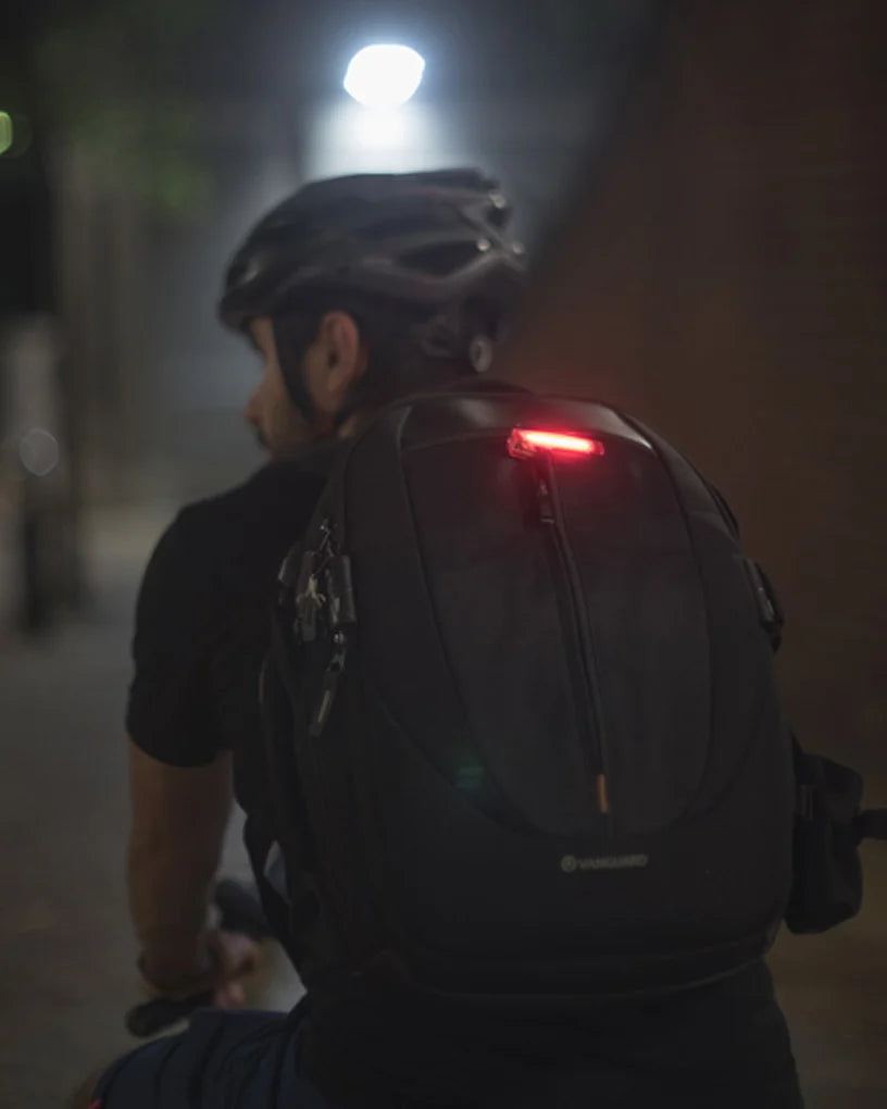 Luz traseira KNOG PLUS REAR de 20 lúmens Preto