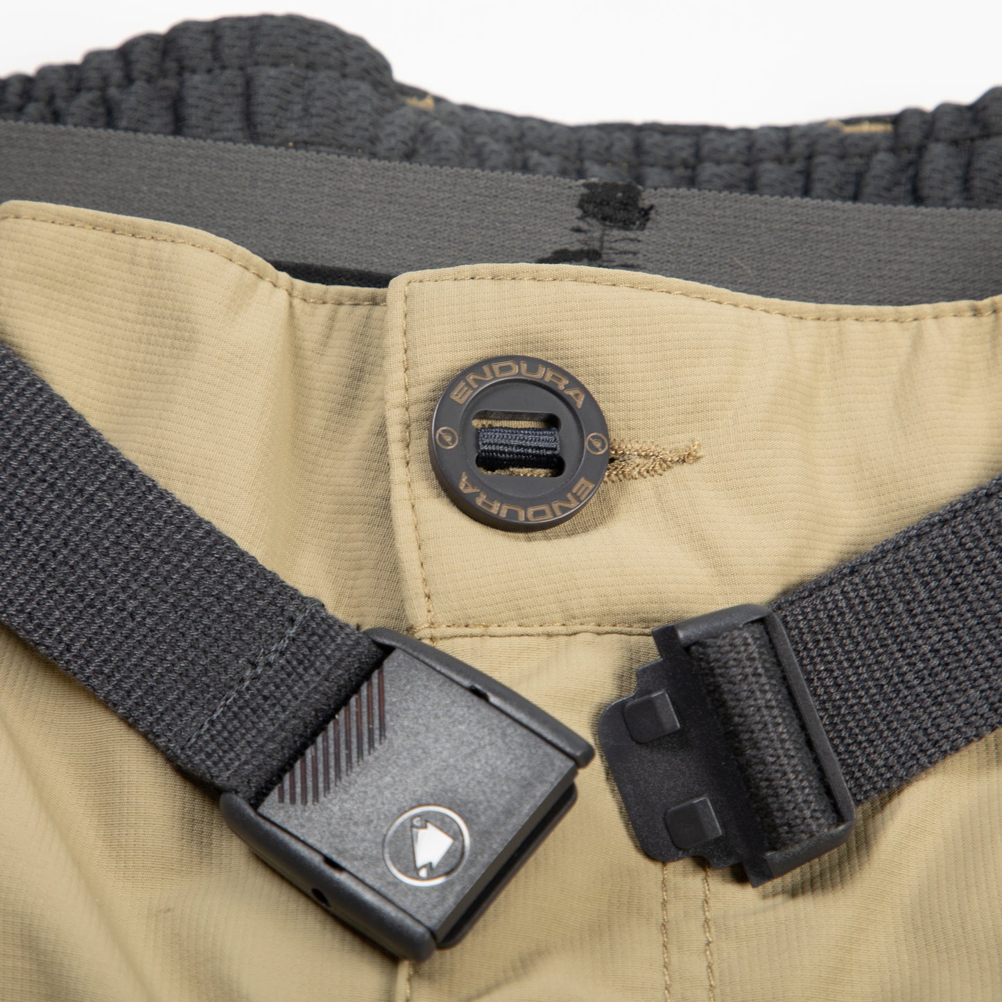 Calções ENDURA HUMMVEE LINER Bege