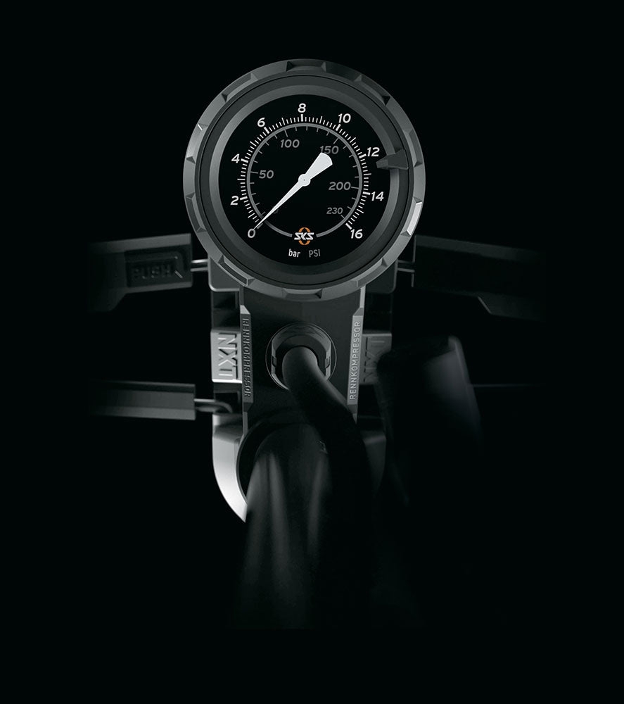 Bomba de pé SKS GERMANY RENNKOMPRESSOR NXT Preto