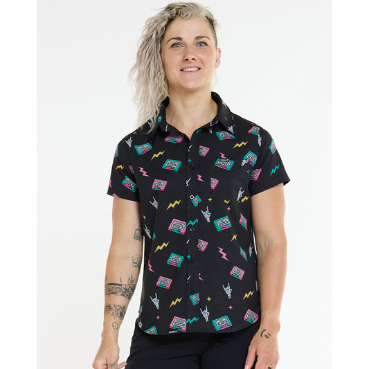 Camisa técnica DHARCO TECH PARTY MIX TAPE para mulher Preto