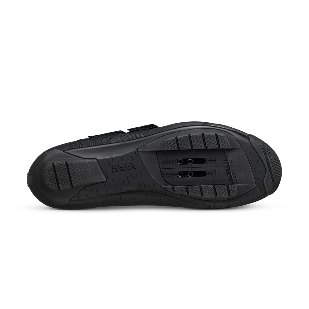 FIZIK TERRA X4 POWERSTRAP Sapatos de gravilha Preto