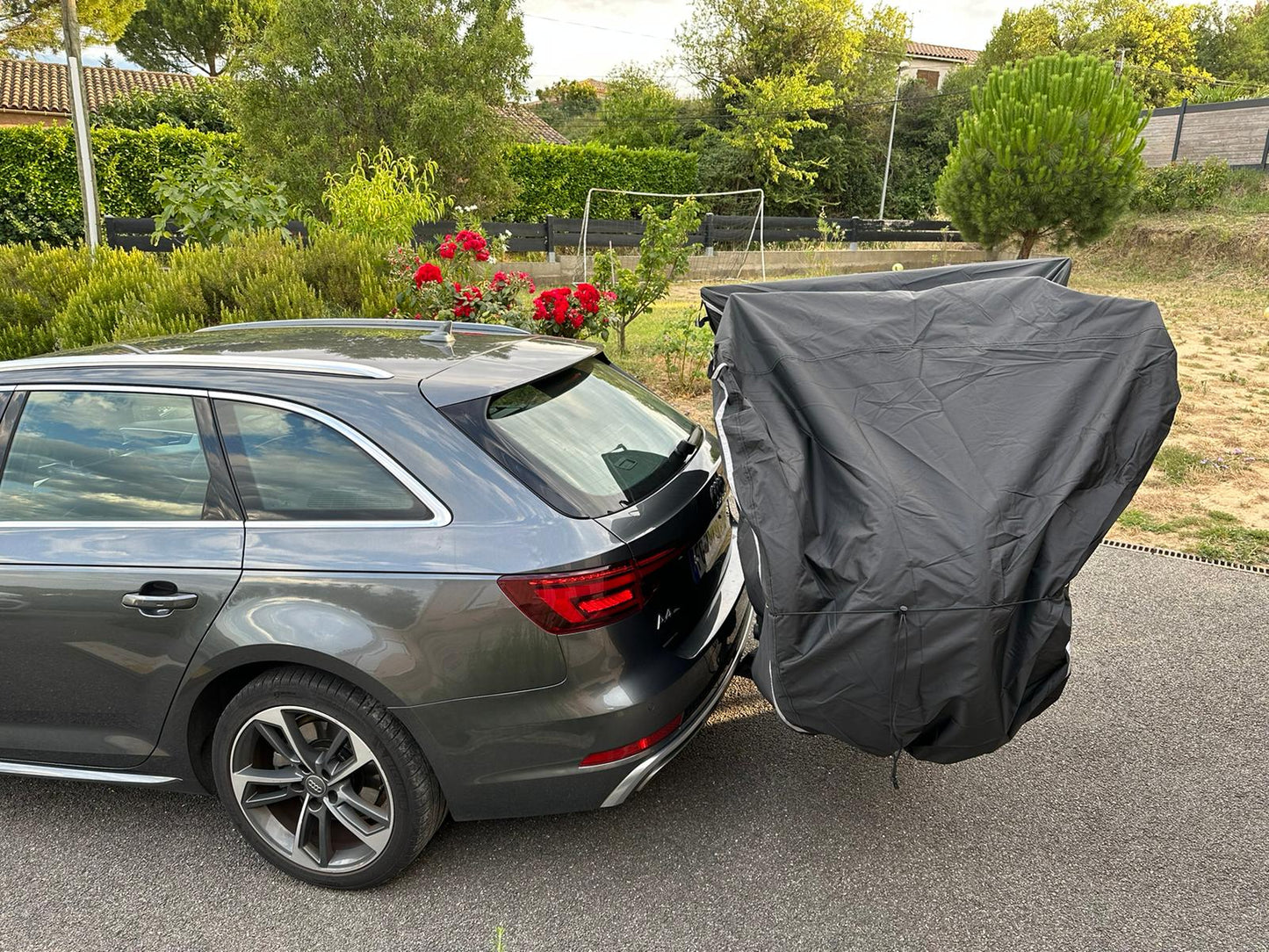 Capa protetora para suporte de bicicletas BUDS CAR BIKE RACK AND RAIN COVER 2/3 BIKES