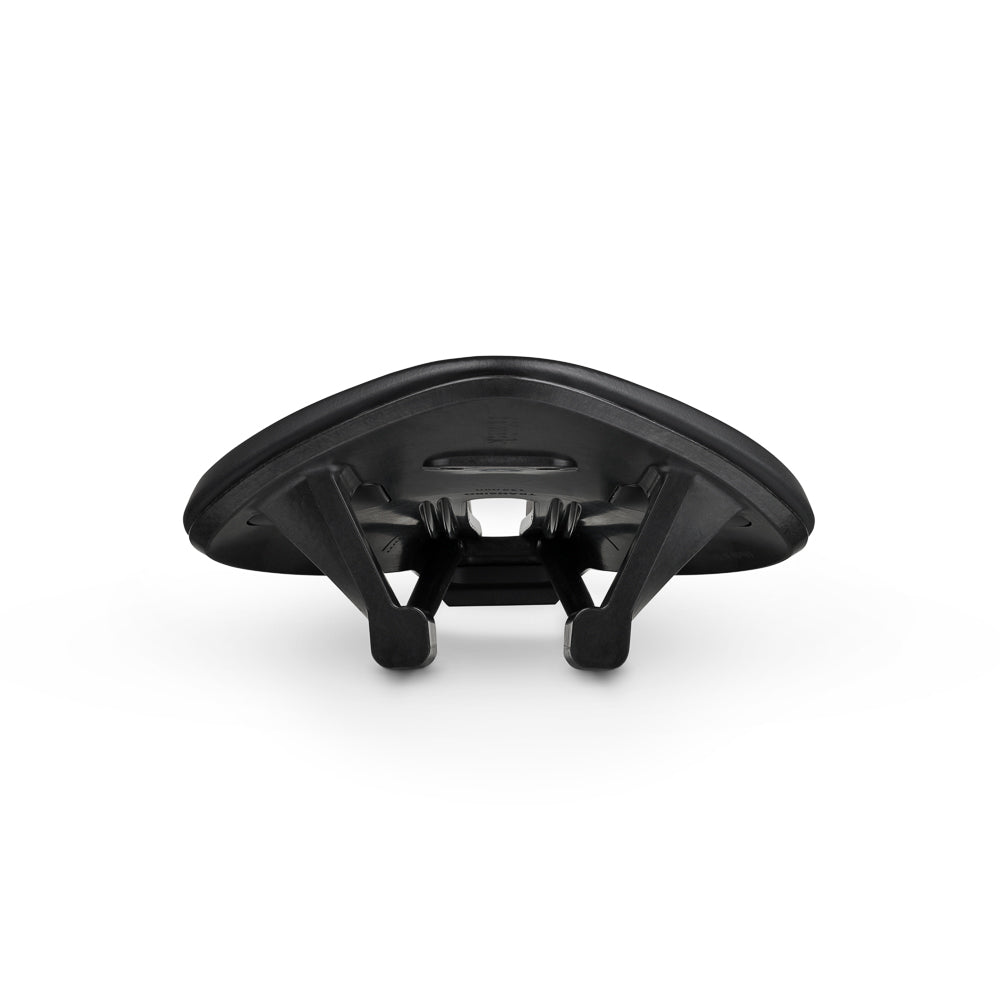 FIZIK TRANSIRO AERIS LD R1 135mm Selim trilhos de carbono Preto