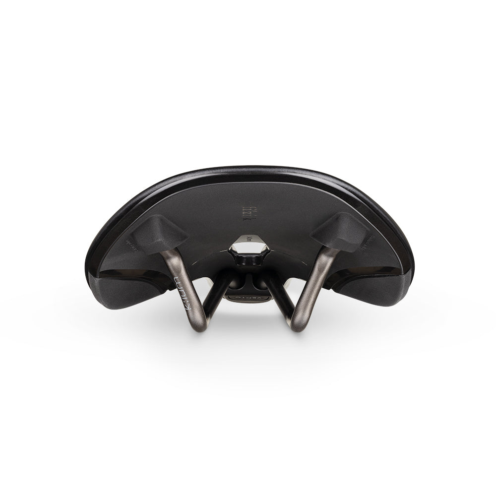 FIZIK VENTO ANTARES R3 140mm Selim Kium Rails Preto