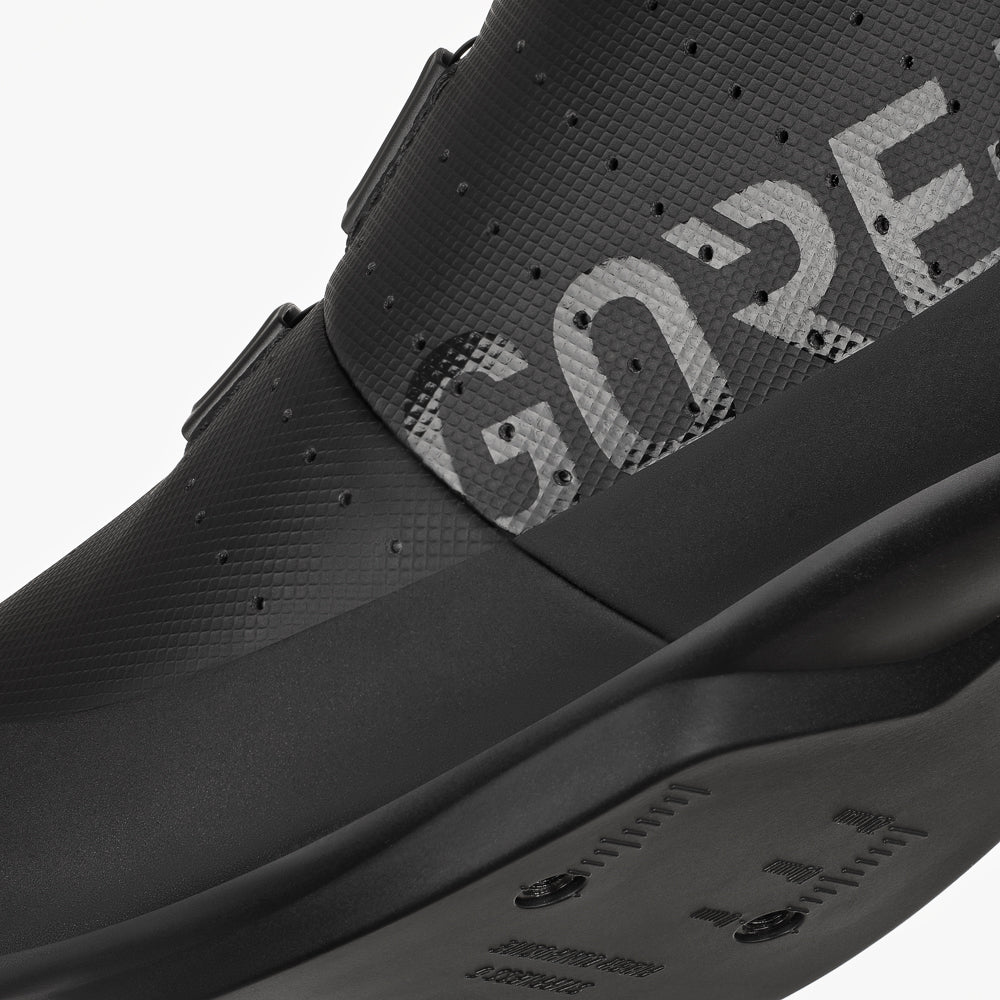 FIZIK TEMPO ARTICA GTX WINTER ROAD SHOES Preto