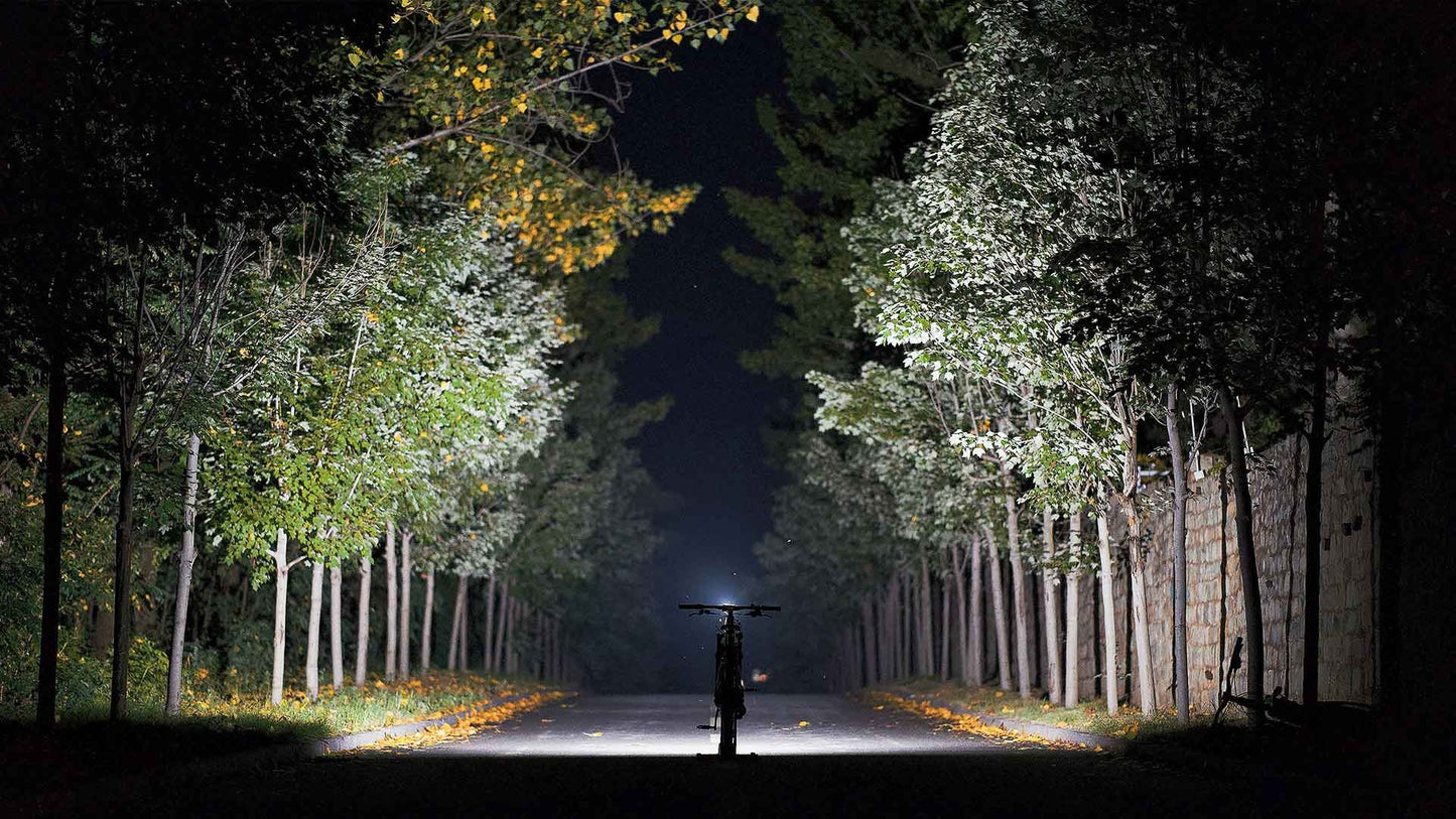 Iluminação frontal RAVEMEN XR6000