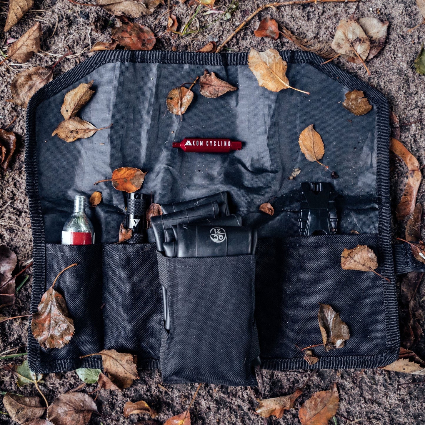 Saco de selim KOM CYCLING SADDLE ROLL XL