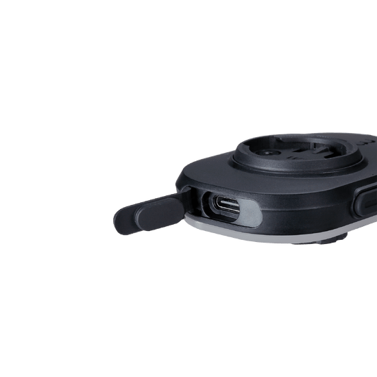 Farol dianteiro BBB SLICE 300 com inserção de GPS GARMIN WAHOO