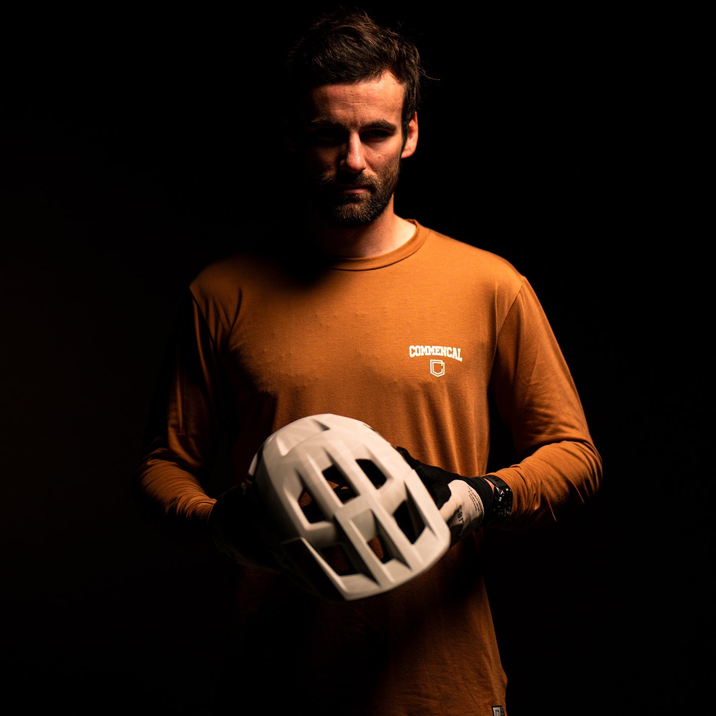 Capacete de BTT MET REVO MIPS KILIAN BRON LIMITED EDITION Cor de laranja/Cinza
