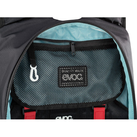 Mochila com proteção dorsal EVOC FR LITE RACE 10L Cinza