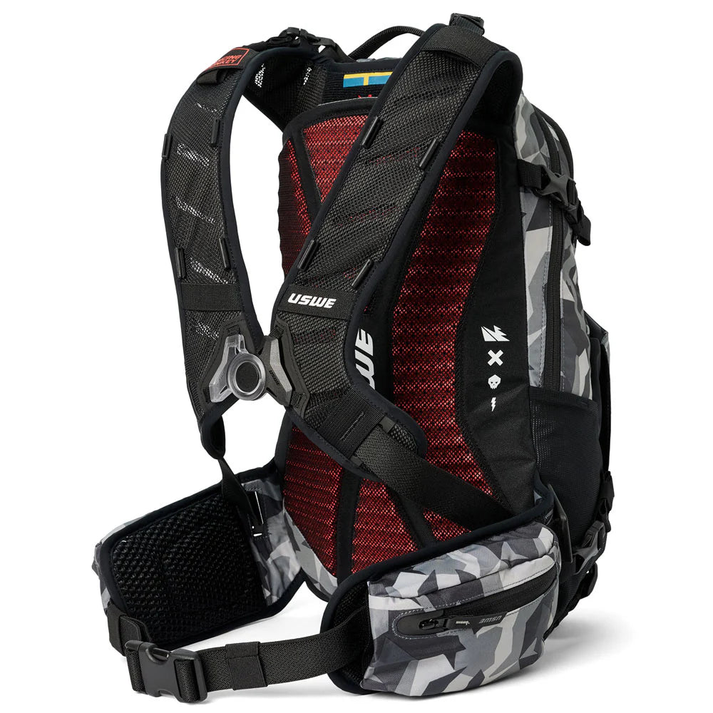 Mochila USWE SHRED 16 L Camo