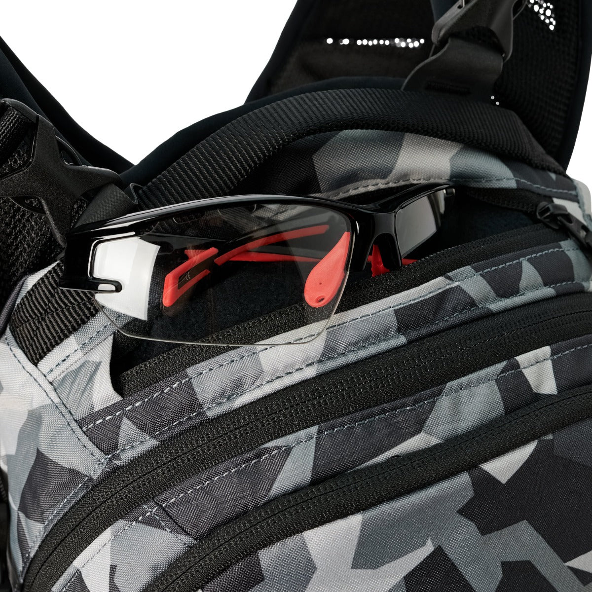 Mochila USWE SHRED 25 L Camo