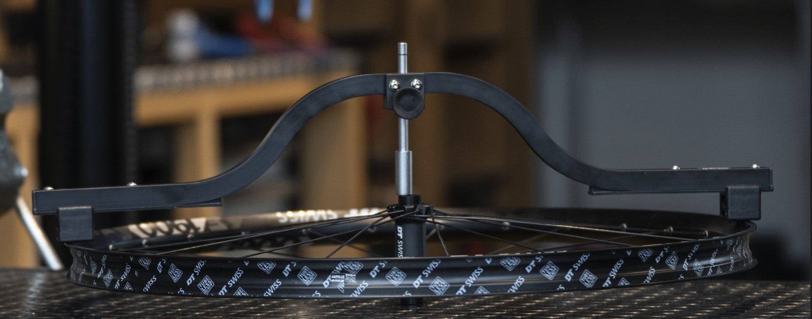 ACESSÓRIOS | Ferramentas para rodas e pneus