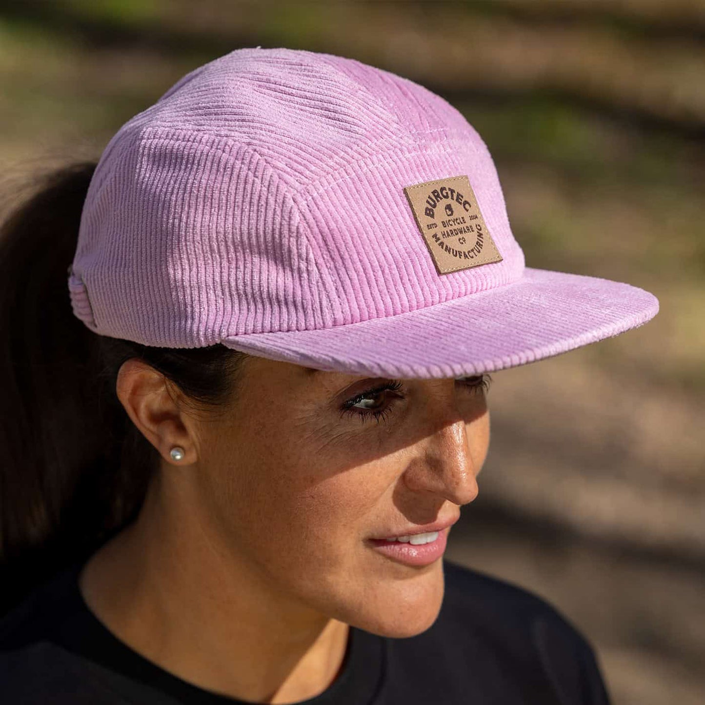 Boné BURGTEC BANDIT CORDUROY FIVE PANEL Rosa claro