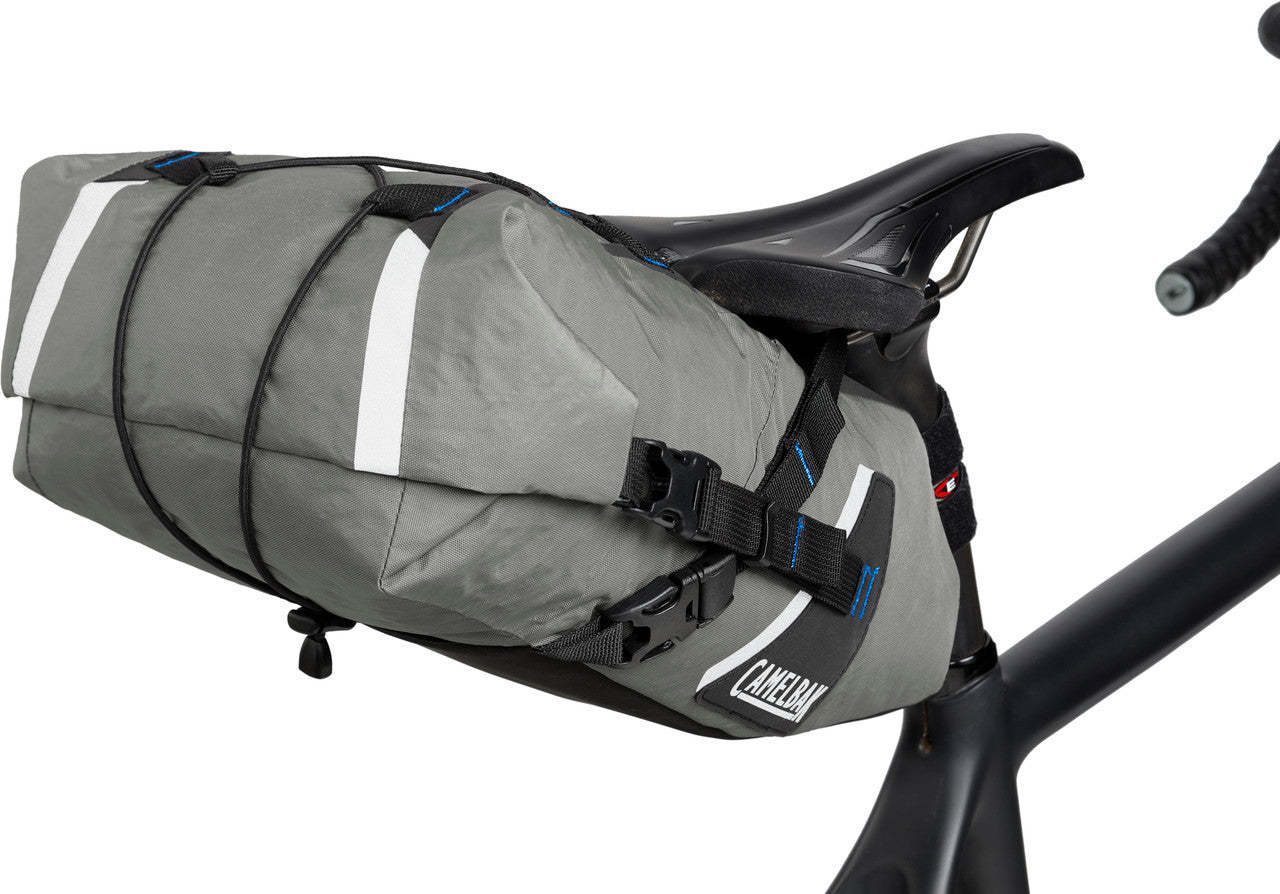 Saco de selim CAMELBAK MULE SADDLE 9 L Cinzento