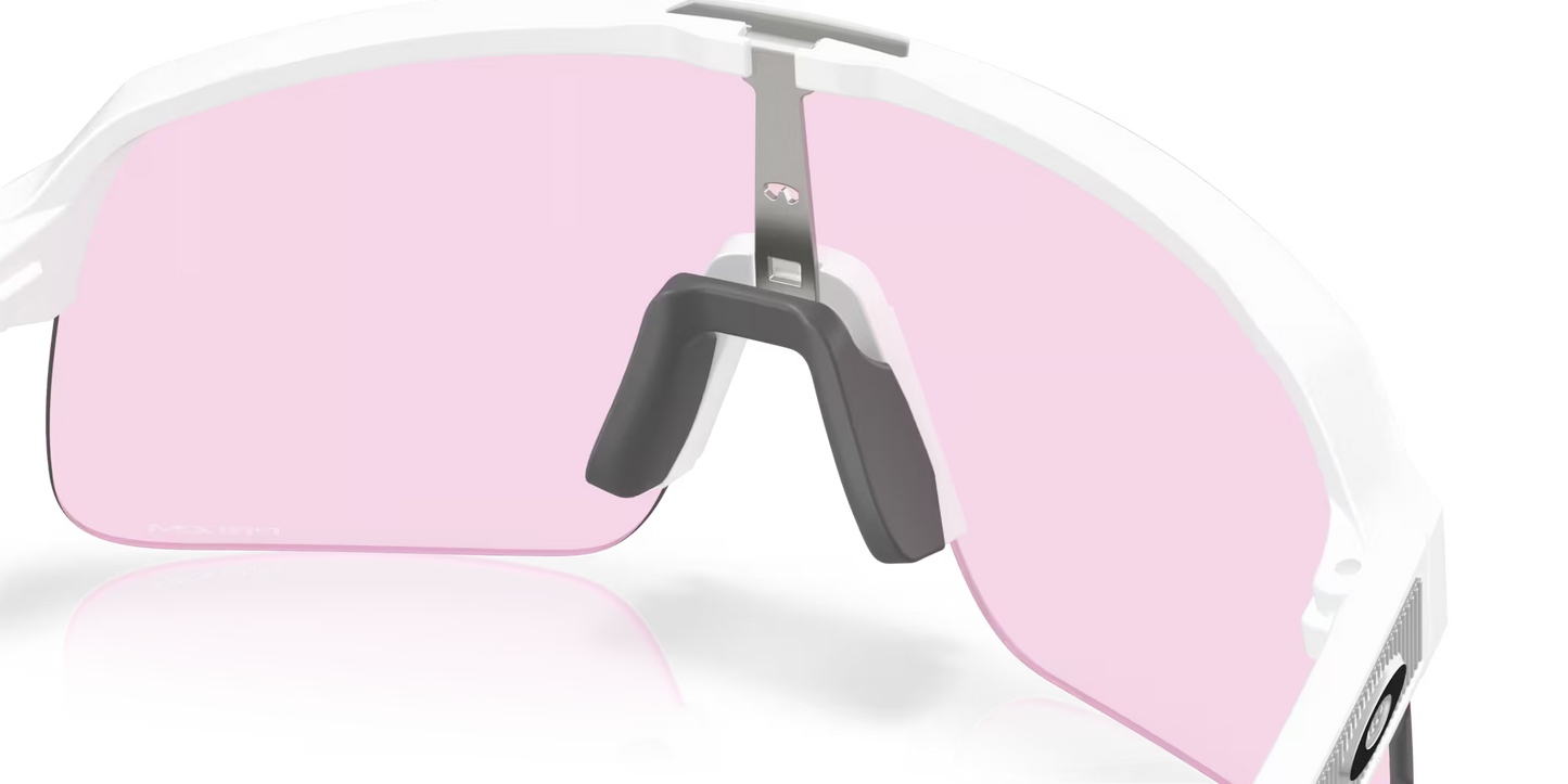 Óculos de sol OAKLEY SUTRO LITE S Matt White Prizm para pouca luz - OO9496-0834