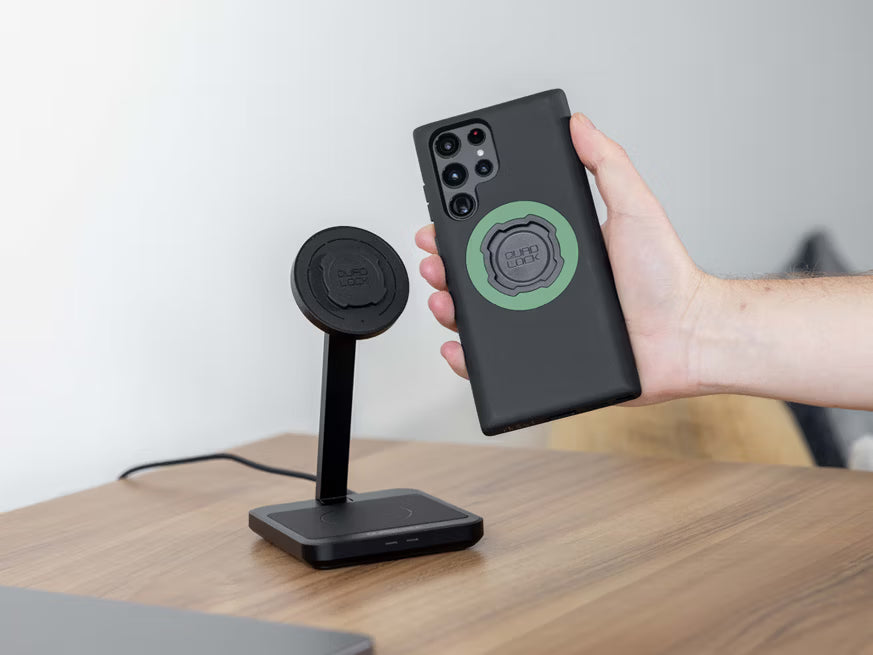 Carregador de indução de secretária duplo QUADLOCK