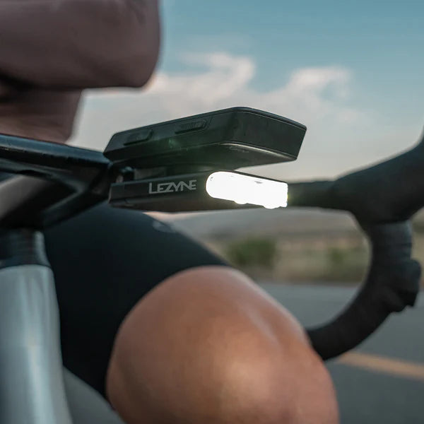 Luz dianteira LEZYNZ ROAD DRIVE 500