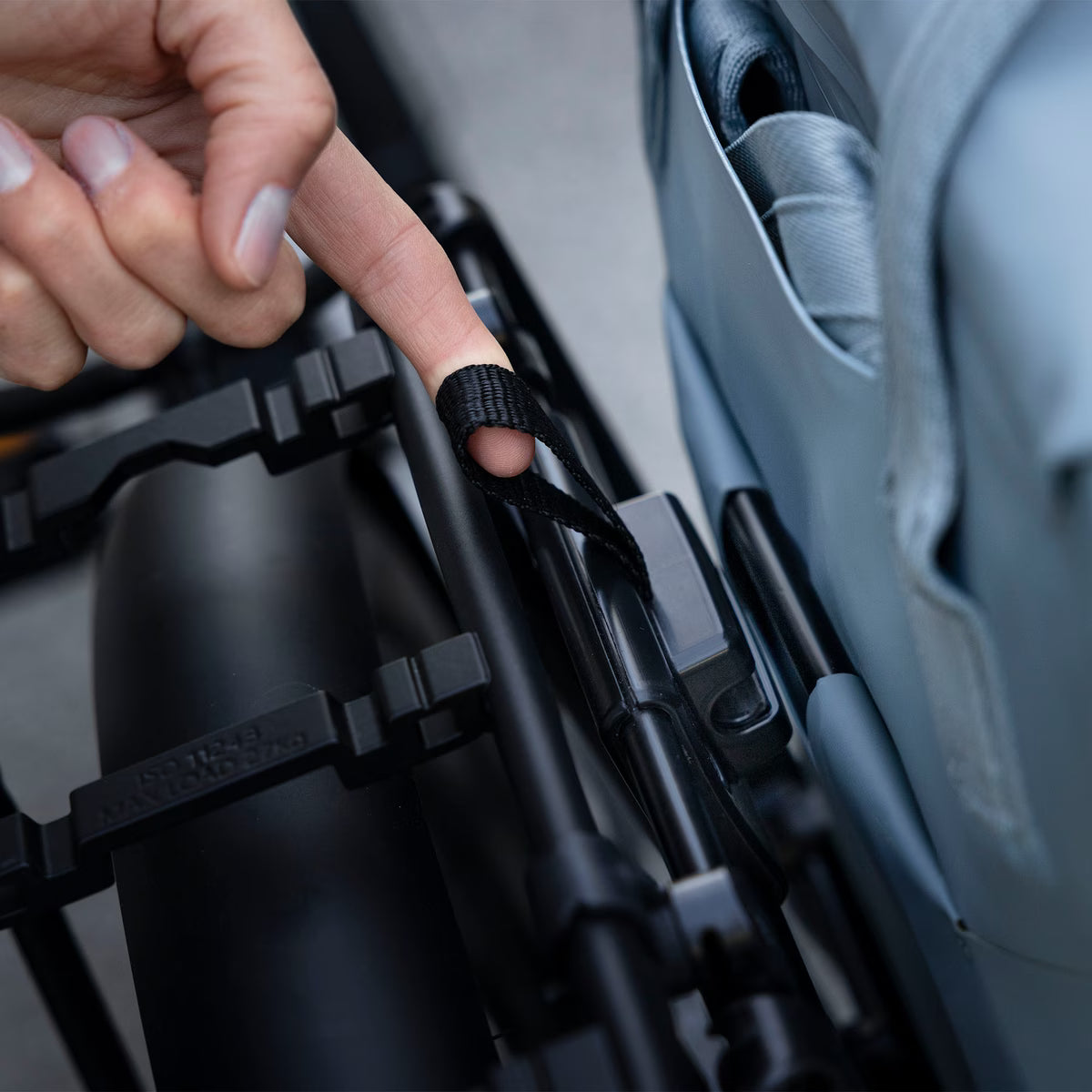 Suporte de alforges THULE INLOCK para TOUR RACK Inlock