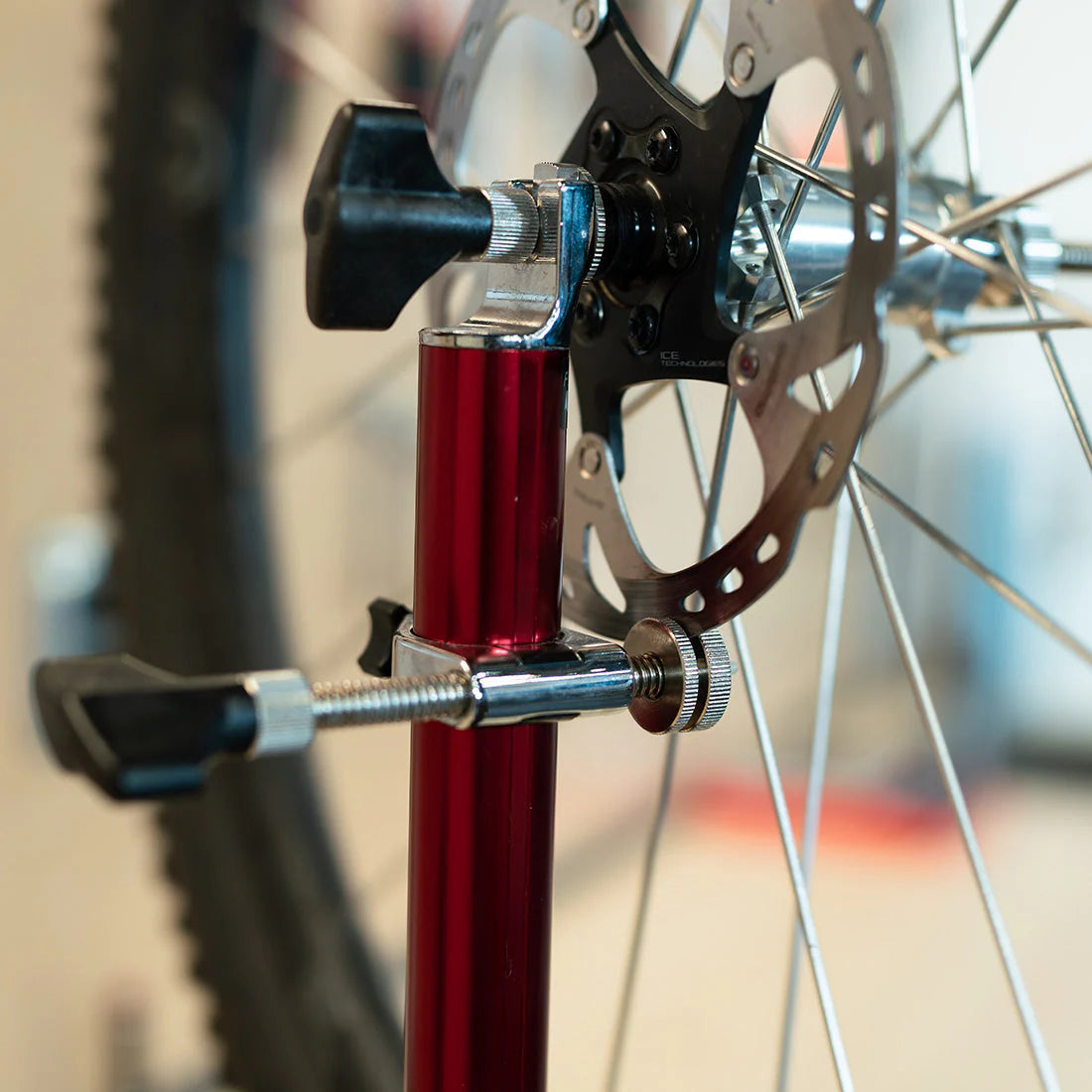 Suporte de afiação Pro FEEDBACK com adaptador de eixo