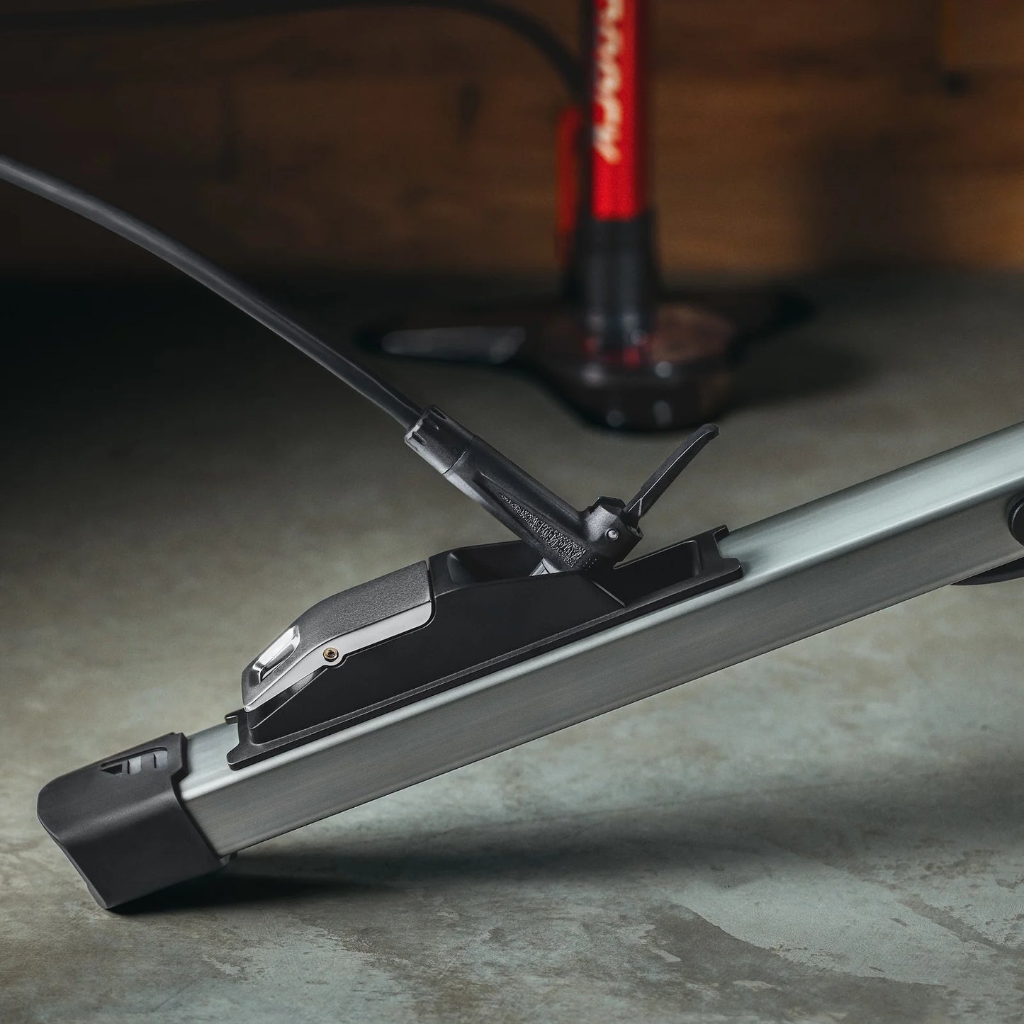 Suporte de Atelier Pneumático FEEDBACK SPORTS Pro Air Lift