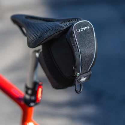 Bolsa de selim LEZYNE Micro Caddy preta