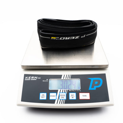 Pneu PIRELLI P ZERO RACE TLR RS apto para tubeless preto