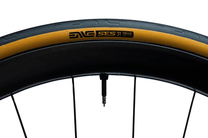 Pneu ENVE SES Tubeless Ready bege