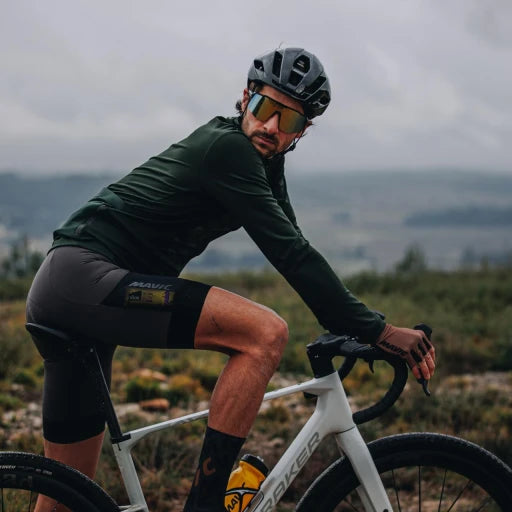 Capacete de estrada MAVIC COMETE SL MIPS Preto