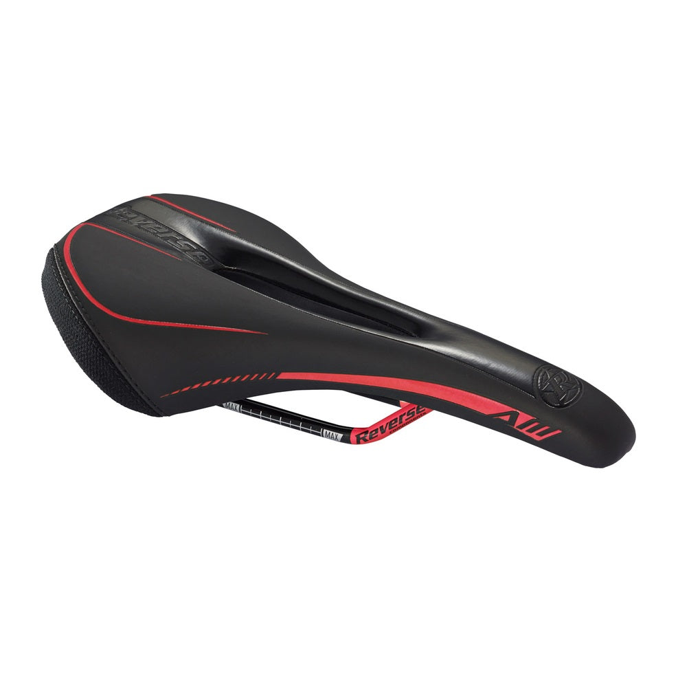 REVERSE COMPONENTS AM ERGO Rails CrMo Saddle Preto/Vermelho