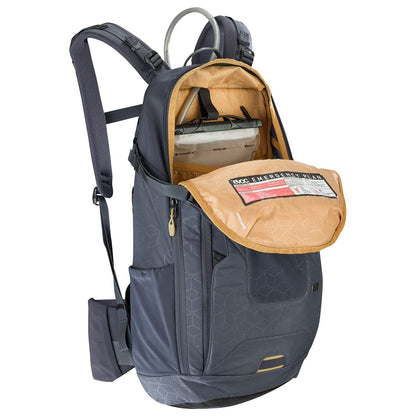 Mochila com Proteção Dorsal EVOC NEO Preto